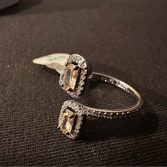 🤎 Smokey Topaz CZ Necklace & Ring Set – Hematite Plating – Bomb Party ✨ - Picture 8 of 10